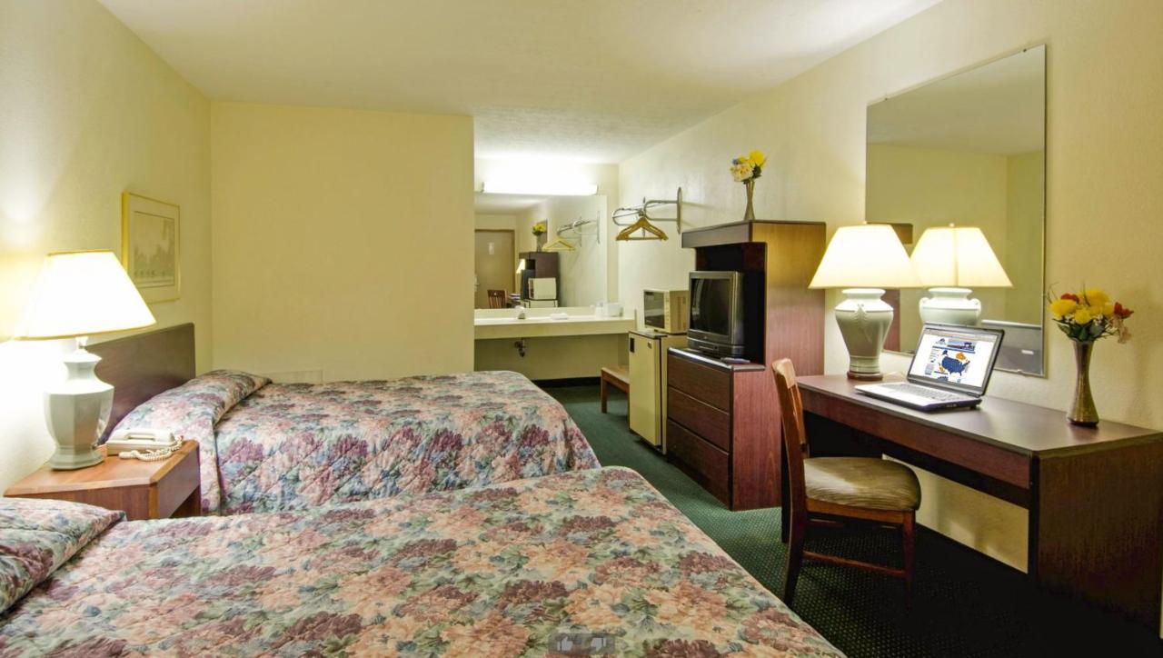 Economy Inn Express By Magnuson Worldwide Columbus Buitenkant foto